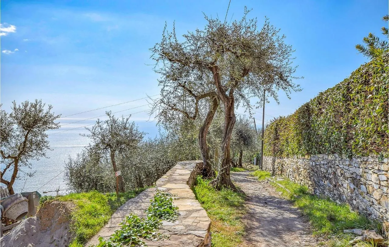 Awesome Home In Zoagli With Kitchenette Italy